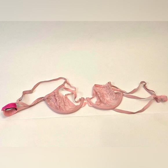 LA SENZA Sexy Pink Peekaboo Strappy Lace Lingerie Bra. Size M - Picture 3 of 6